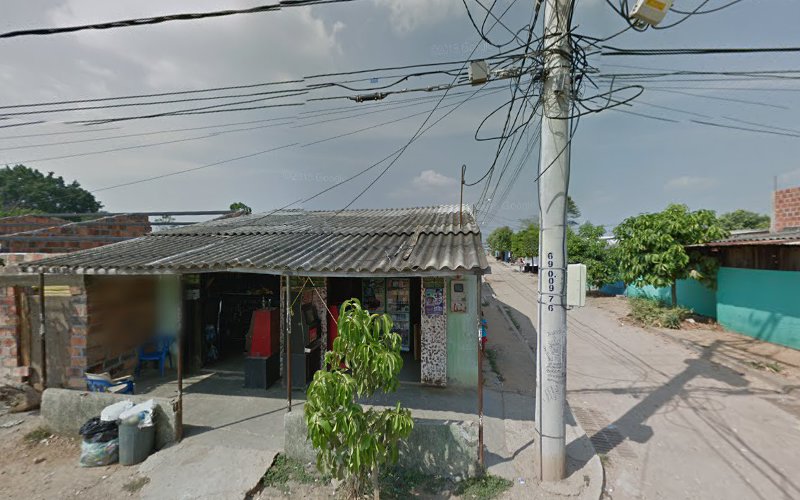 Ferretería y Extintores Manrique - Ferretería en Barrancabermeja