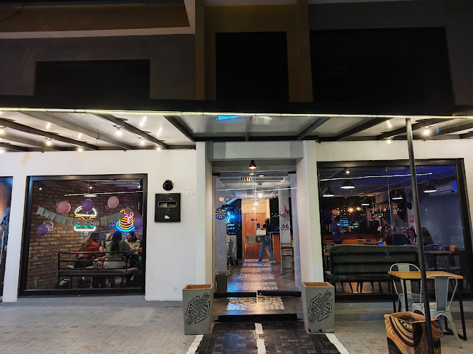 Bikers_burguer - Hamburguesería en Barrancabermeja