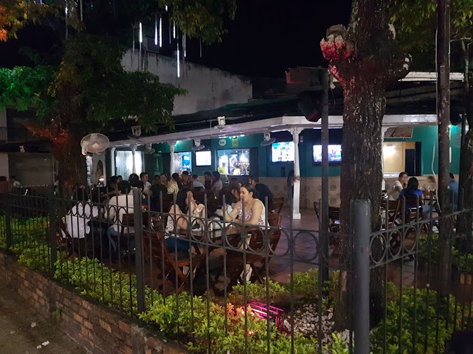 Pizzería Restaurante Bar - La Vía Láctea 1979 - Pizzería en Barrancabermeja