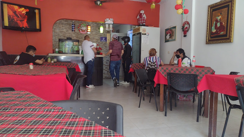 Restaurante El Dragón 龍餐廳 - Restaurante chino en Barrancabermeja