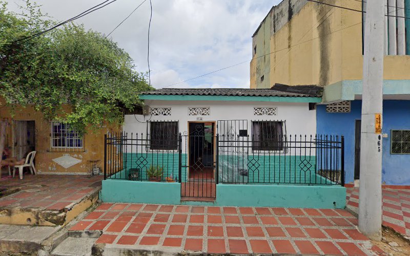 Droguería D.R.M. - Farmacia en Barranquilla