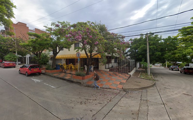 DROGUERIA VILLA SANTOS - Farmacia en Barranquilla