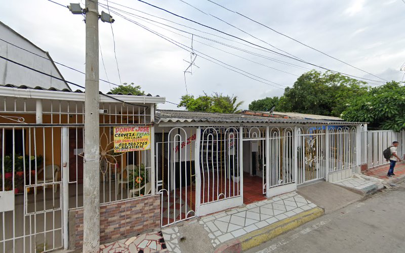 "Drogueria Y Miscelanea" La Gloria De Dios - Farmacia en Barranquilla