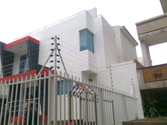 CERRAMIENTOS FB Y CONSTRUCCIONES SAS - Ferretería en Barranquilla