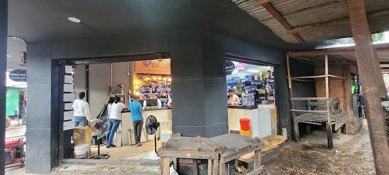 HARDWORE CONSTRUCCION SAS - Ferretería en Barranquilla