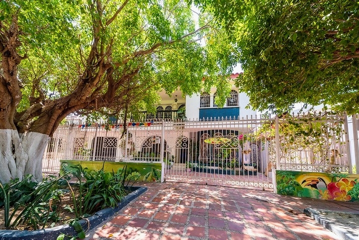 CASA TROPICALIA HOSTEL - Bed &#038; Breakfast en Barranquilla