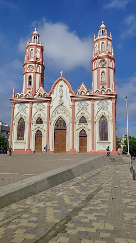 Parroquia de San Nicolás de Tolentino - Parroquia en Barranquilla