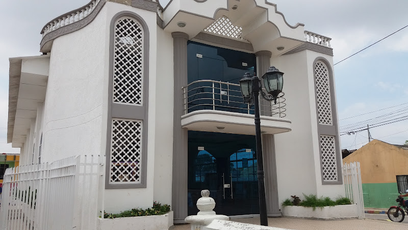 Parroquia San Pedro y San Pablo - Iglesia católica en Barranquilla