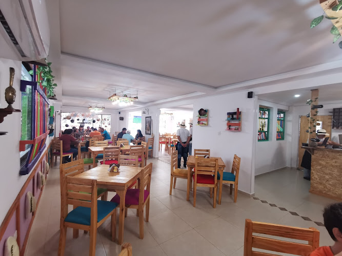 Pailas Restaurante - Comida Paisa - Parrilla - Restaurante en Barranquilla