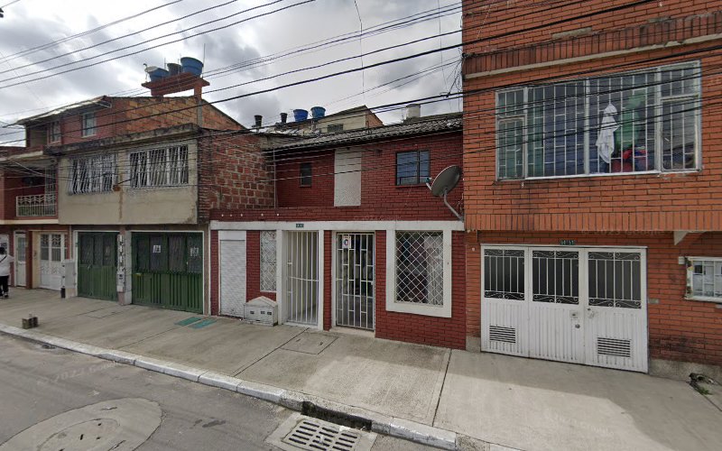 centro medico drogueria - Farmacia en Bogotá