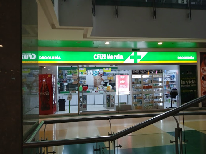 Cruz Verde Unicentro de Occidente - Farmacia en Bogotá