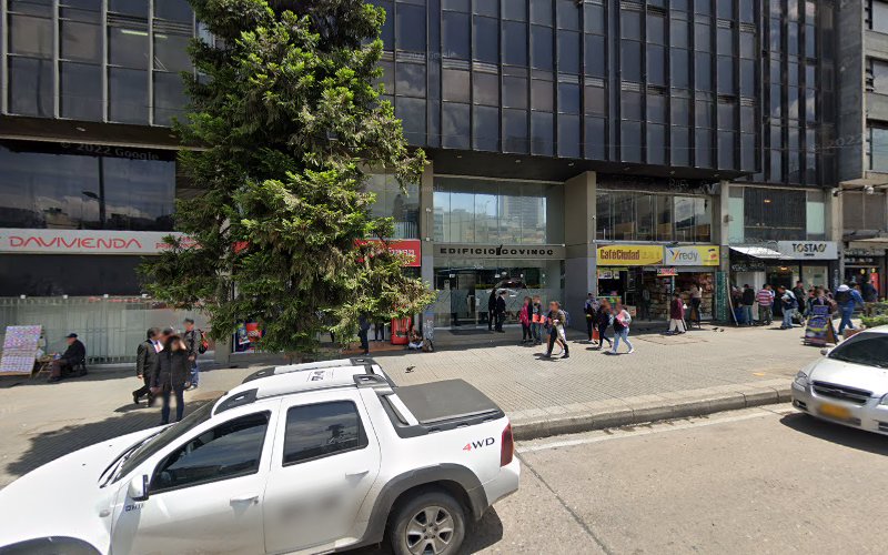 DROGAS LA ECONOMIA AVENIDA 19 CON 7 - Farmacia en Bogotá