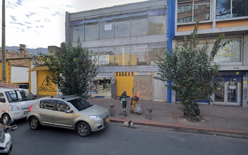 DROGAS LA ECONOMIA MOSQUERA - Farmacia en Bogotá