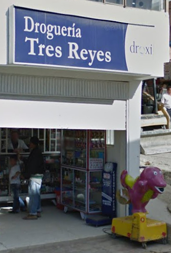 Drogas Tres Reyes - Farmacia en Bogotá