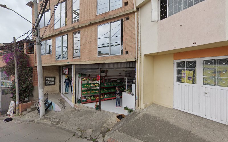 Droguería A Cuidado de Macgs - Farmacia en Bogotá