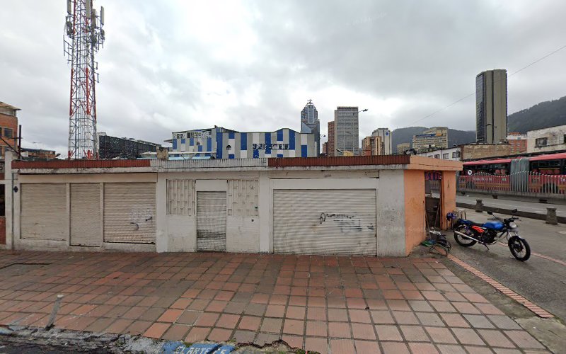 Drogueria Aurachekina - Farmacia en Bogotá