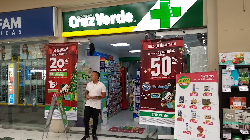 Droguería Carrefour Cl 170 - Farmacia en Bogotá