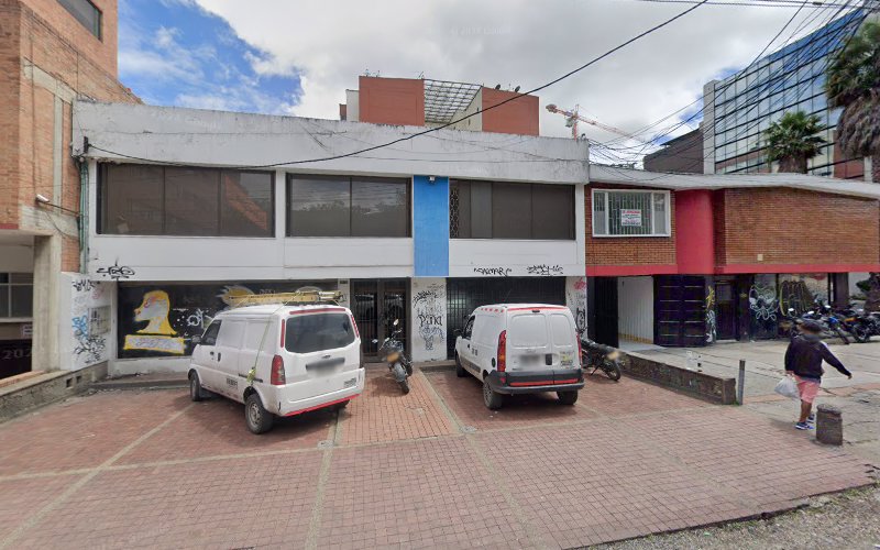 Drogueria Cdm - Farmacia en Bogotá
