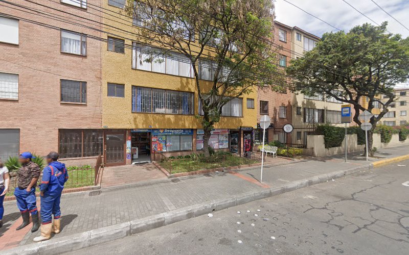 Droguería Cedro Norte - Farmacia en Bogotá