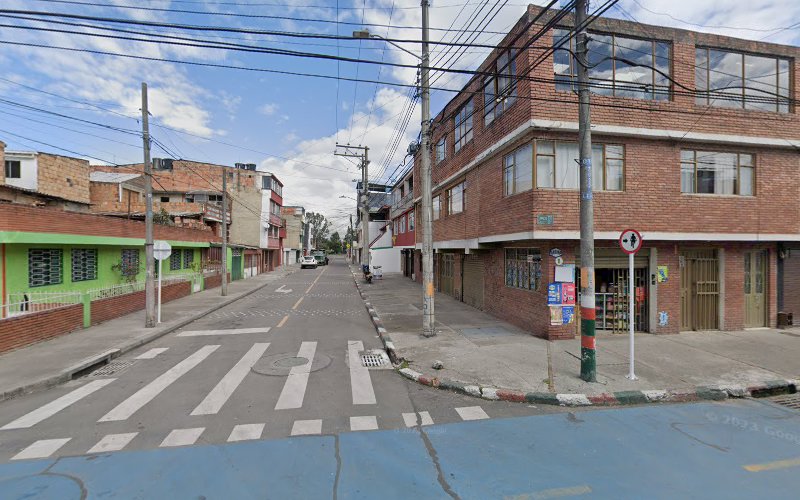 Drogueria central ltd 21 - Farmacia en Bogotá