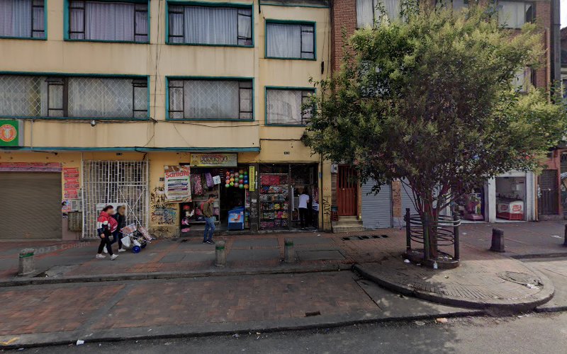 Droguería Cofarma - Farmacia en Bogotá