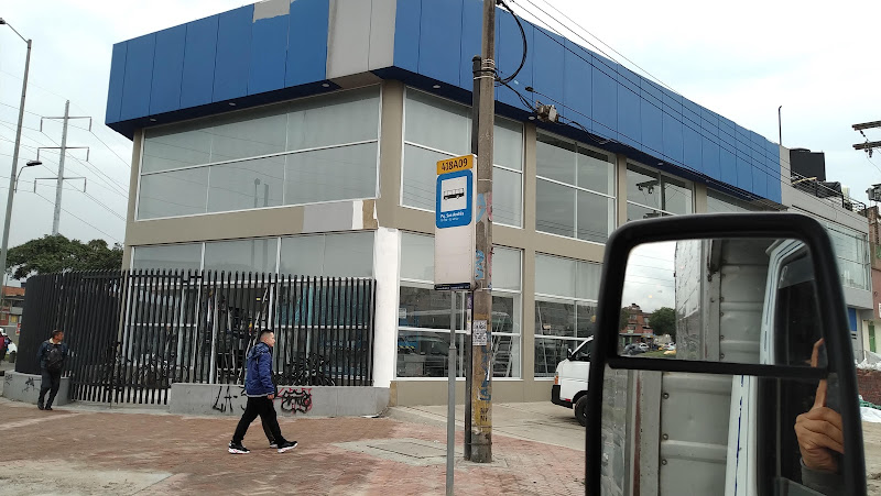Droguería Colsubsidio Avenida Boyacá - Farmacia en Bogotá