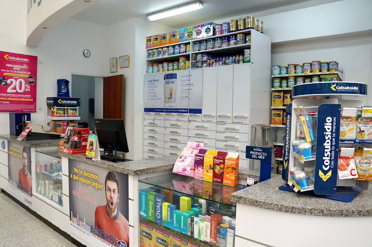 Droguería Colsubsidio Chicalá - Farmacia en Bogotá