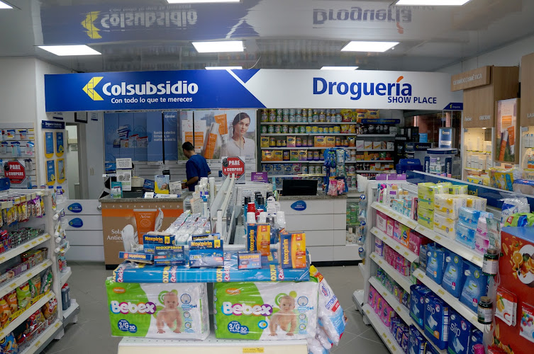 Droguería Colsubsidio Show Place - Farmacia en Bogotá