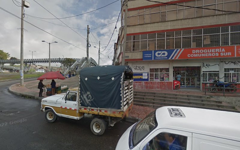 Droguería Comuneros Sur - Farmacia en Bogotá