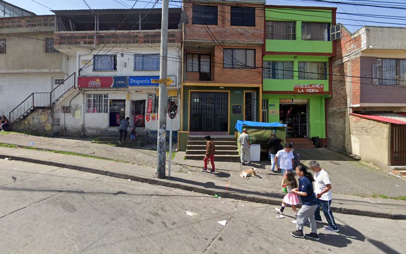 Droguería Dannly - Farmacia en Bogotá