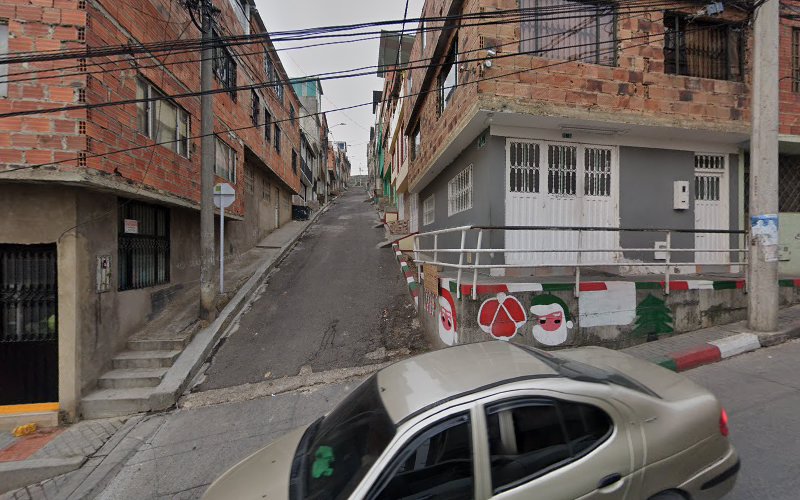 Droguería Don chisme,(Shirrrly) - Farmacia en Bogotá