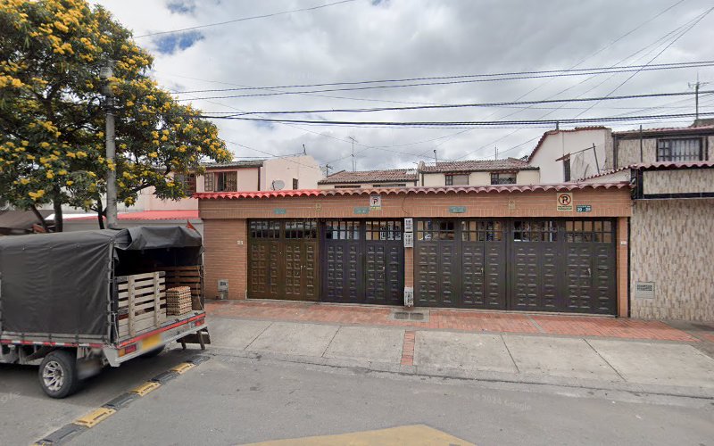 Droguería Drogas Carisma - Farmacia en Bogotá