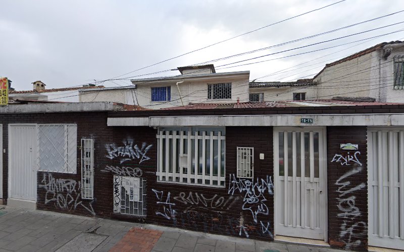 droguería el guamo - Farmacia en Bogotá