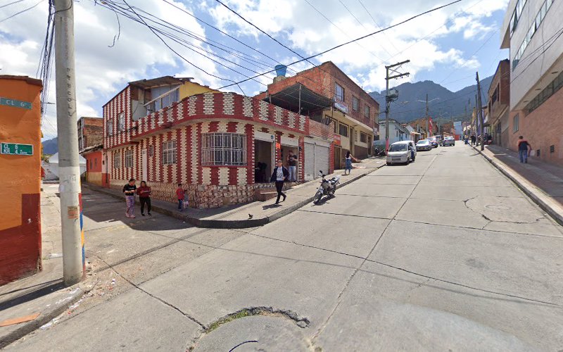 Droguería El Guavio - Farmacia en Bogotá