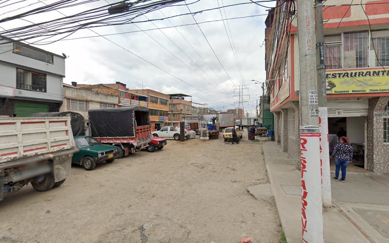 DROGUERIA EMANNUEL CARVAJAL - Farmacia en Bogotá