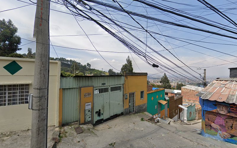 Droguería Emanuel #1 - Farmacia en Bogotá