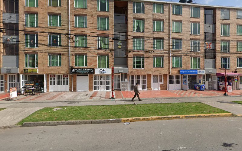 Droguería Emanuel de la 45 - Farmacia en Bogotá