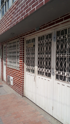 Droguería, Farmacia Buenos Aires JJ - Farmacia en Bogotá