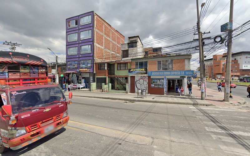 Drogueria Farmaexpress T.K - Farmacia en Bogotá