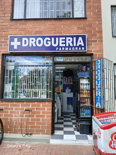 Droguería Farmagran - Farmacia en Bogotá