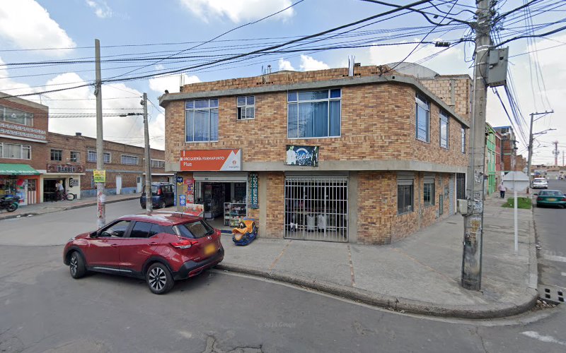 Drogueria Farmapunto Plus - Farmacia en Bogotá