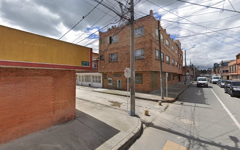 Droguería Farmaunir - Farmacia en Bogotá