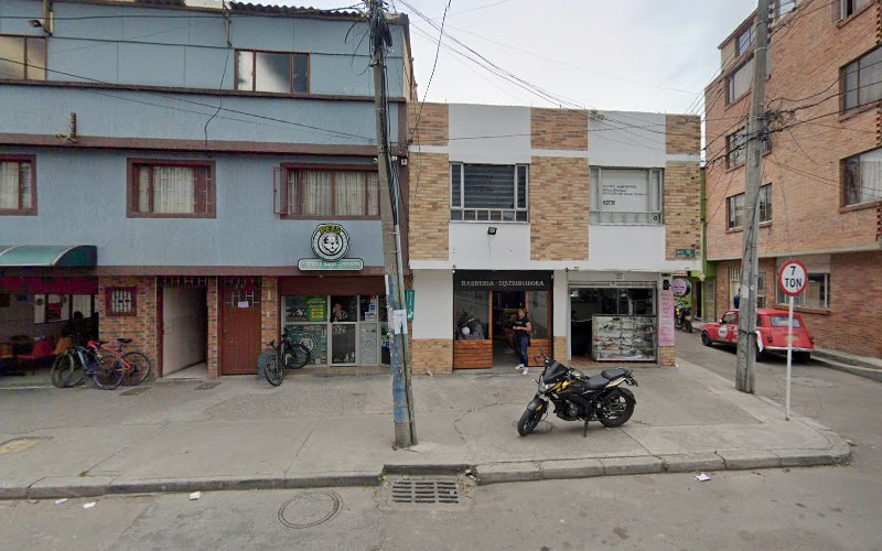 Droguería fontanar de Capri - Farmacia en Bogotá