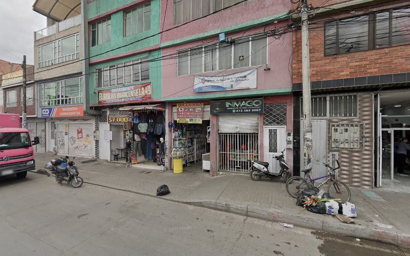DROGUERIA FORMA QUINTAS - Farmacia en Bogotá