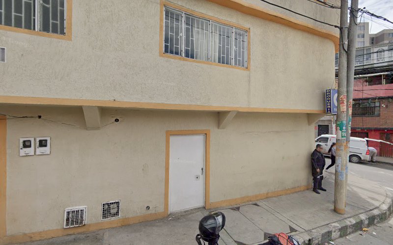 Droguería Granjas De La Resurrección - Farmacia en Bogotá