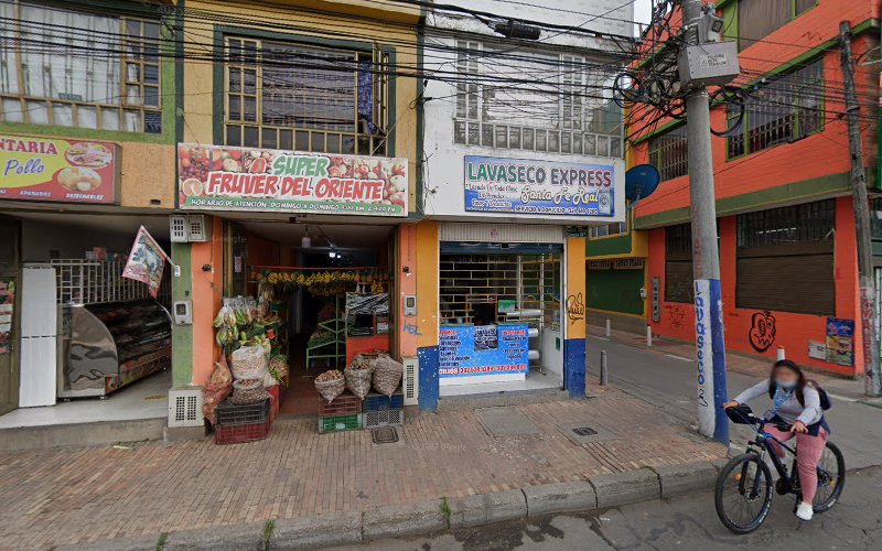 Droguería J.J.D. - Farmacia en Bogotá