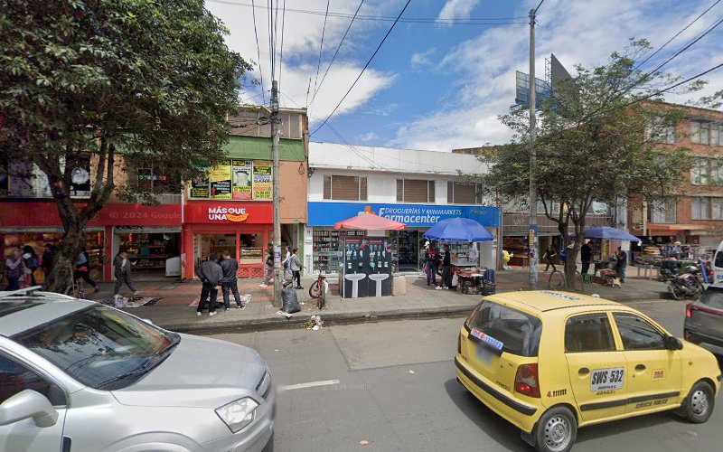Drogueria La 76 - Farmacia en Bogotá