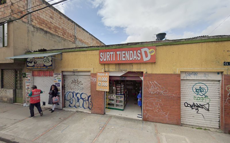 Droguería La Cincuenta y Cinco - Farmacia en Bogotá