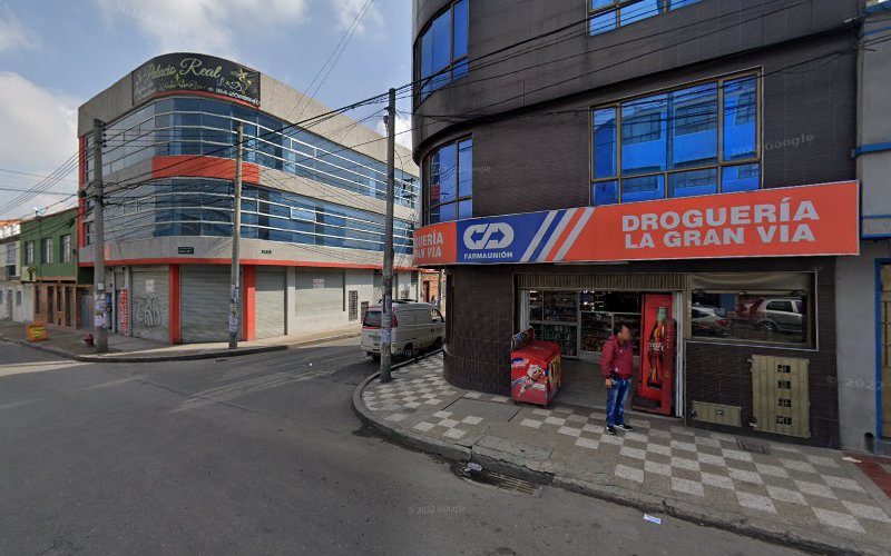 Droguería La Gran Via - Farmacia en Bogotá