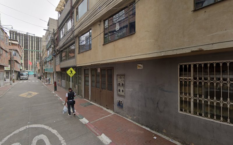 Drogueria La Nueva M.s - Farmacia en Bogotá